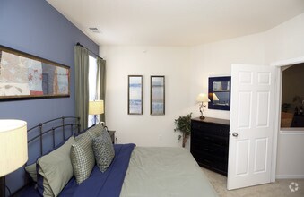 Stonebridge Luxury Apartments Indianapolis In Apartment Finder