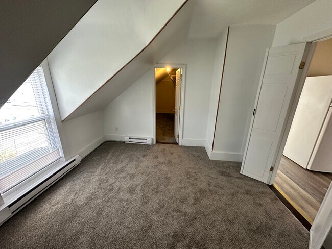 Building Photo - 9 Leonard St