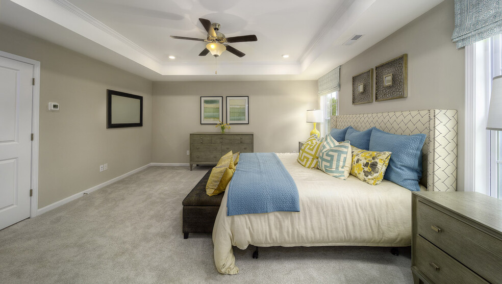 Building Photo - 6101 Treehouse Dr