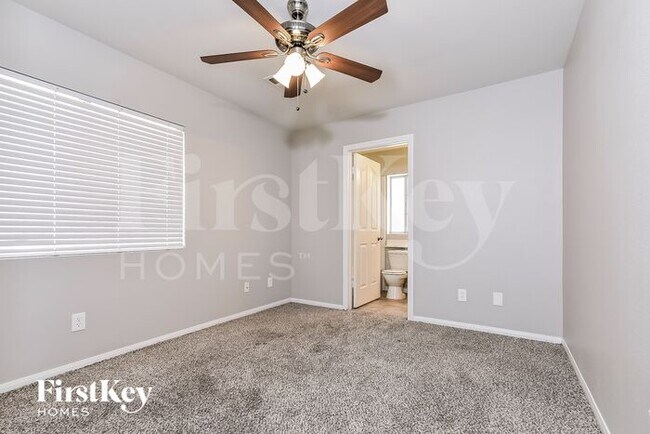 Building Photo - 8717 Blooming Sand Ave