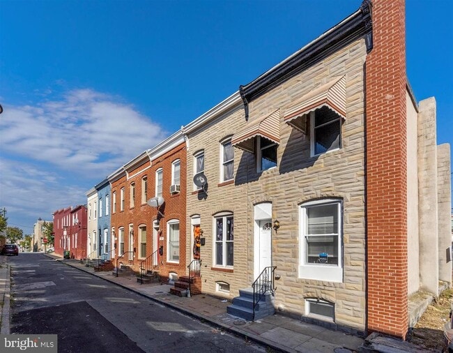 Building Photo - 415 N Bradford St