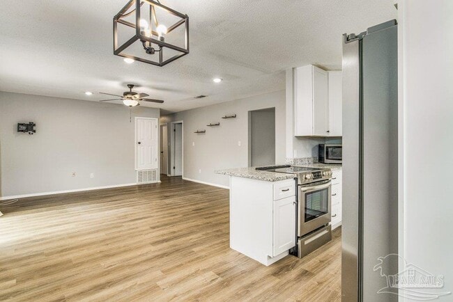 Building Photo - 5779 Wickford Ln