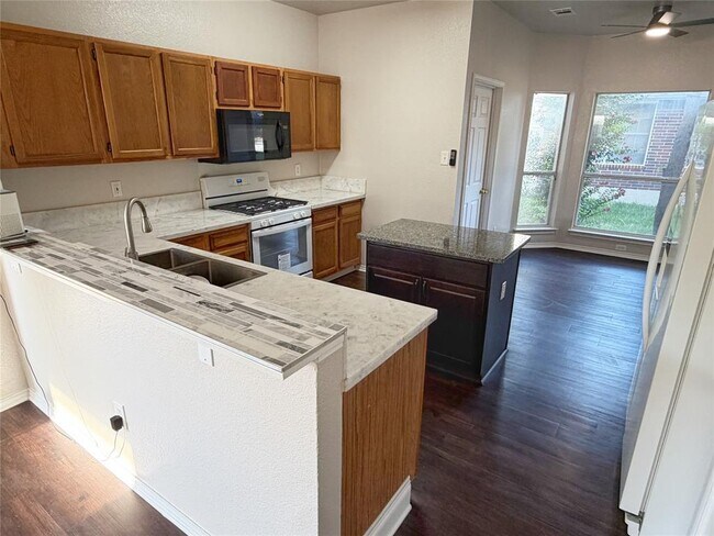 Building Photo - 1114 Black Locust Drive West
