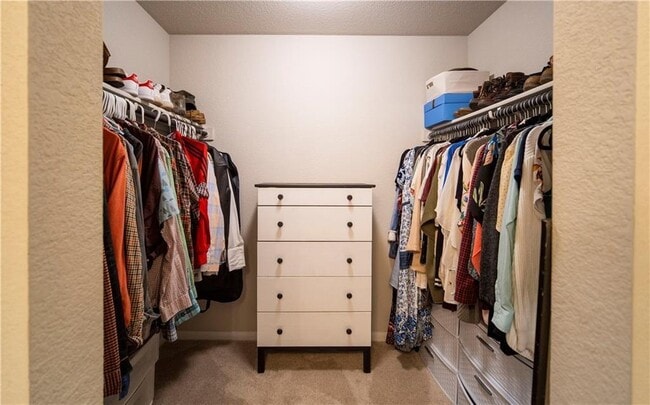 Building Photo - 10406 Hatton Ln