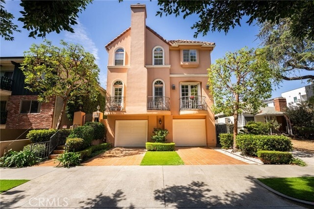 Primary Photo - 1827 Barry Ave