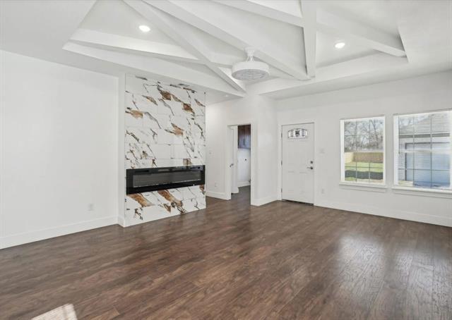 Building Photo - 3853 Stalcup Rd