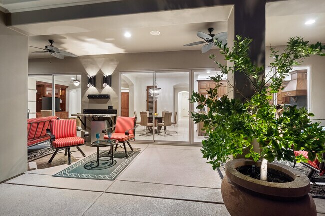 Building Photo - 48532 Bighorn Dr