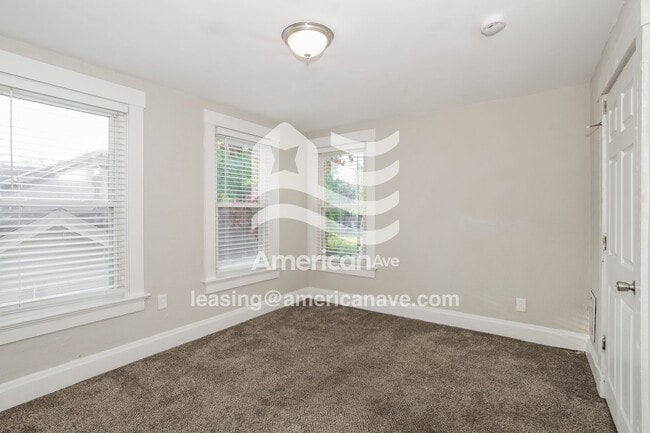 Building Photo - 228 Hanover St