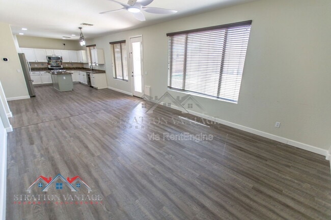 Building Photo - 14099 W Riviera Dr