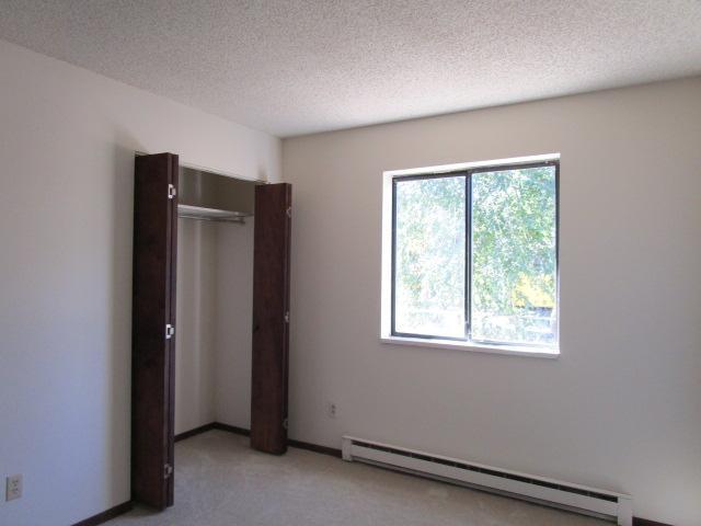 Building Photo - 569 W Pabor Way