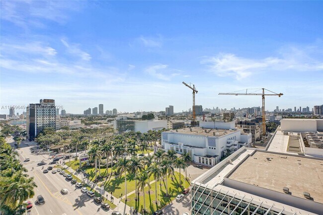 Building Photo - 1775 Washington Ave