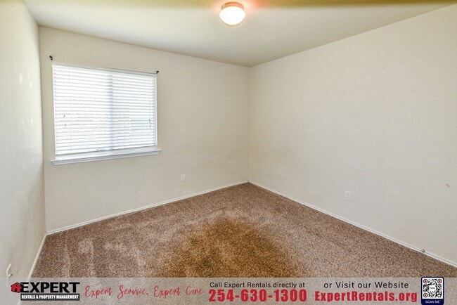 Building Photo - Enchanting 4-bedroom, 2-bathroom home nest...