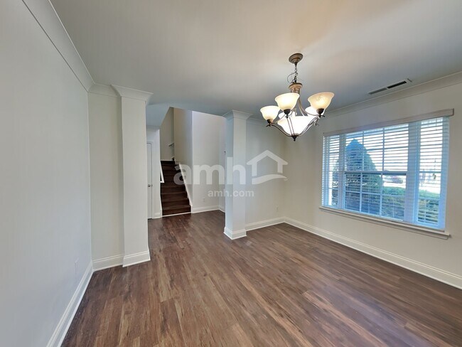 Building Photo - 6747 Thistle Down Dr