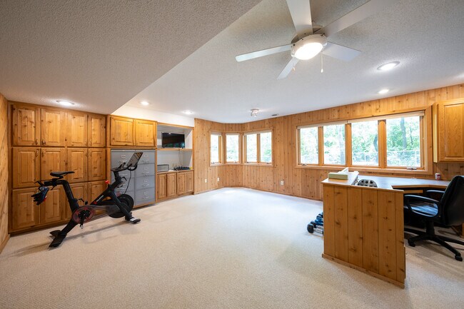 Building Photo - 3521 Widgeon Way