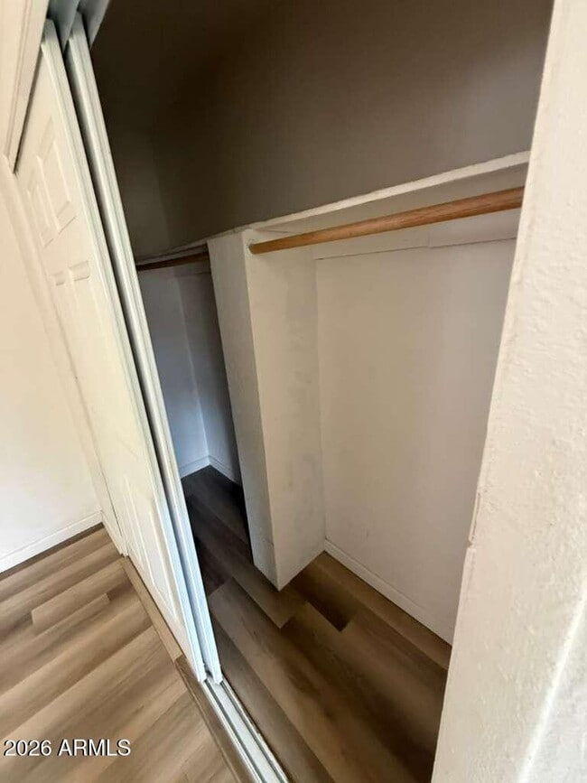 Building Photo - 1258 E 15th St