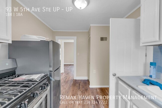 Building Photo - 93 W 5th Ave Ste UP, Berea - Spacious 1 be...