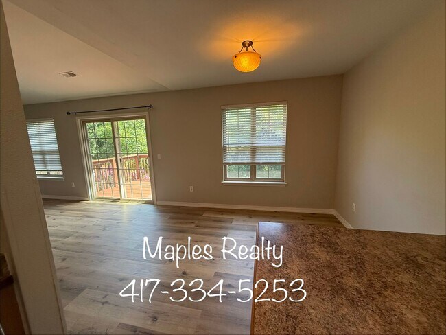 Building Photo - 141 Scotch Pine Ct