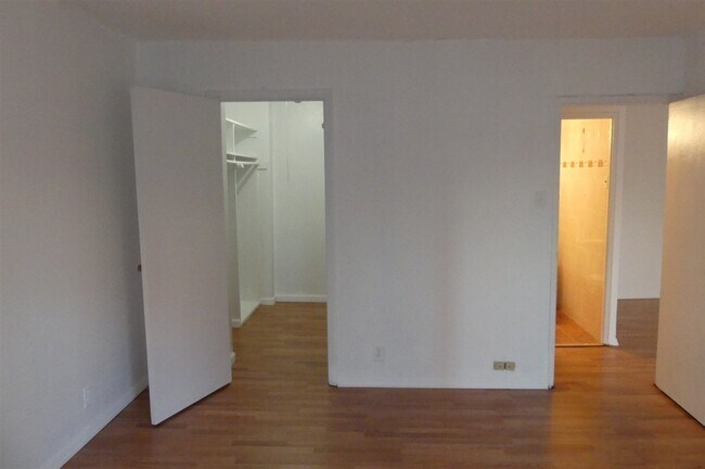 Building Photo - 280 Marin Blvd