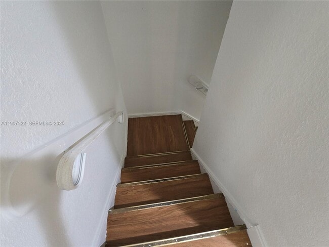 Building Photo - 2650 NW 60th Way