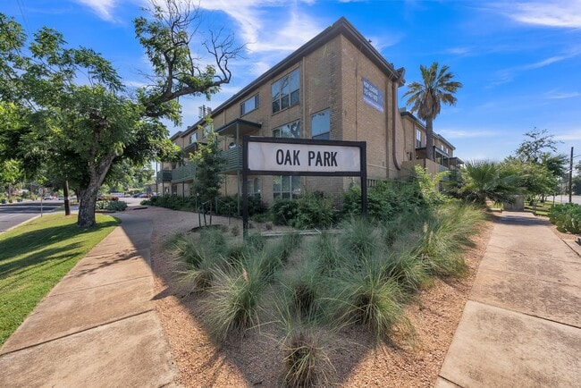 Floorplan - Oak Park Apartments