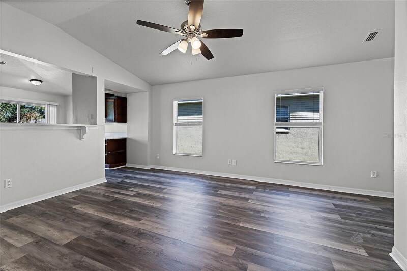 Building Photo - 11045 Golden Silence Dr