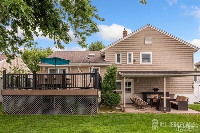 Building Photo - 617 Princeton Rd