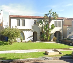 Building Photo - 3.0 bedroom in Los Angeles California 90036