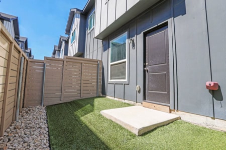 Building Photo - 3325 Brambleton Hill Pl