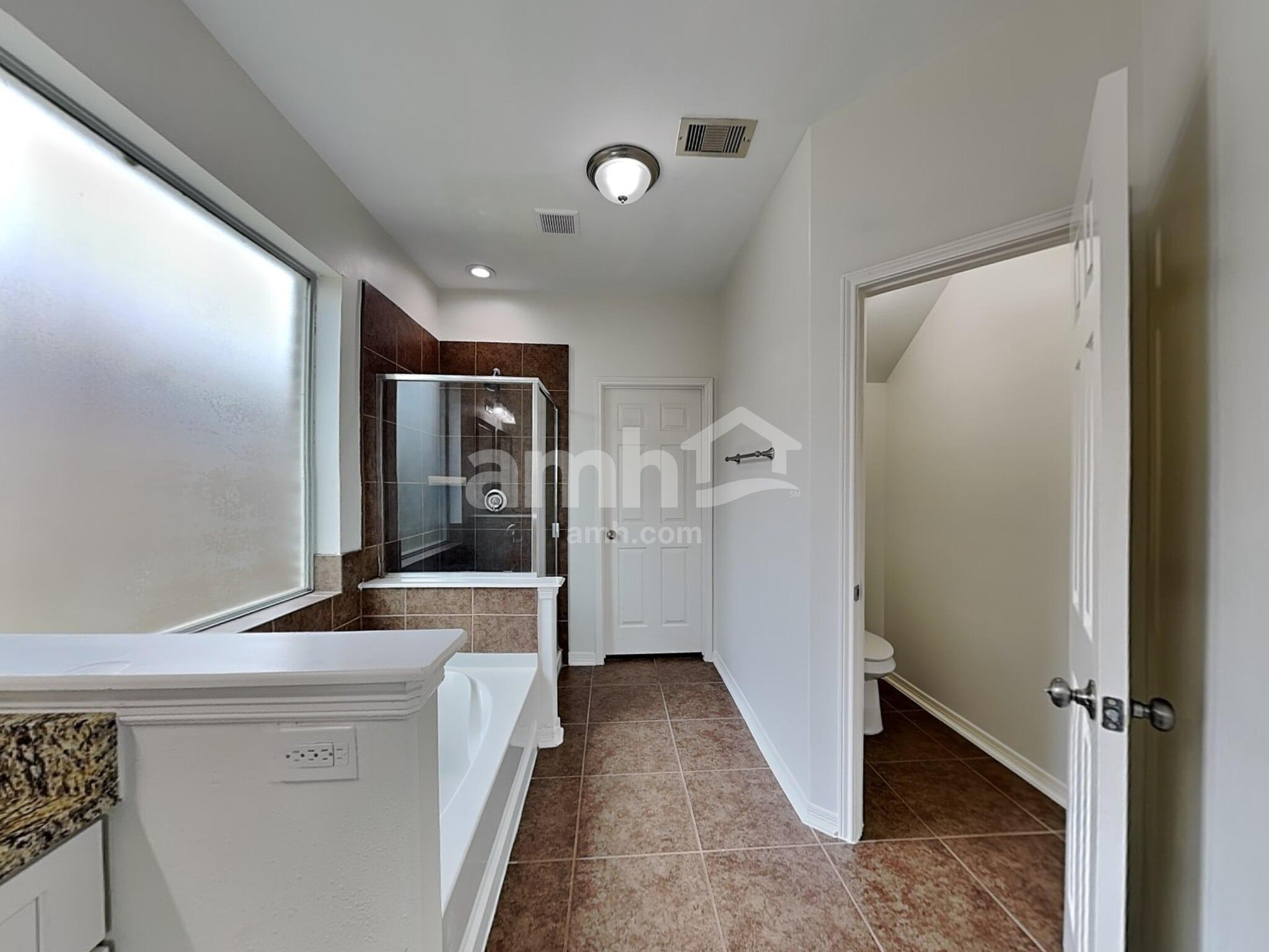 Building Photo - 6434 Tea Tree Dr