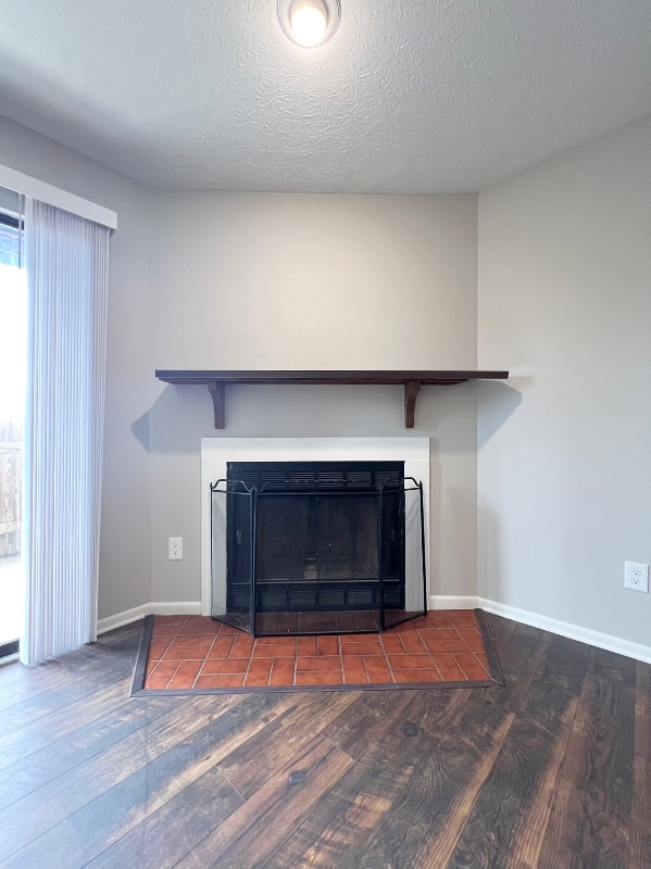 Building Photo - 2265 Hedgerow Road