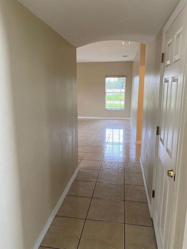 Building Photo - 2299 Rock Dr