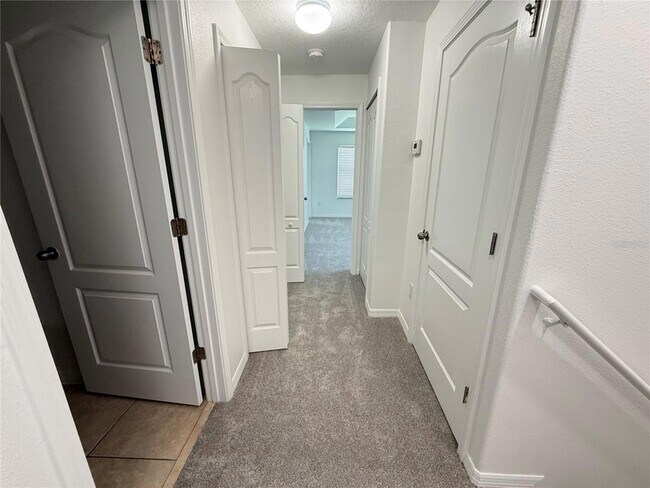 Building Photo - 10713 Savannah Landing Cir