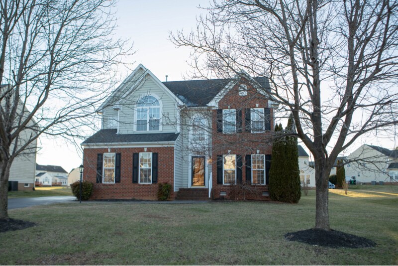 Building Photo - 2112 Lindsey Gabriel Dr