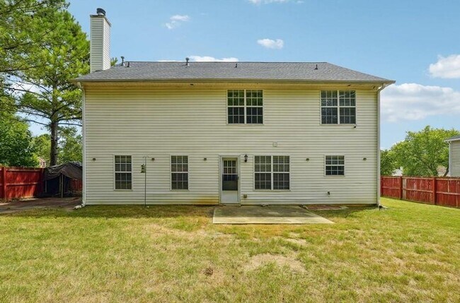 Building Photo - 4255 Old House Dr
