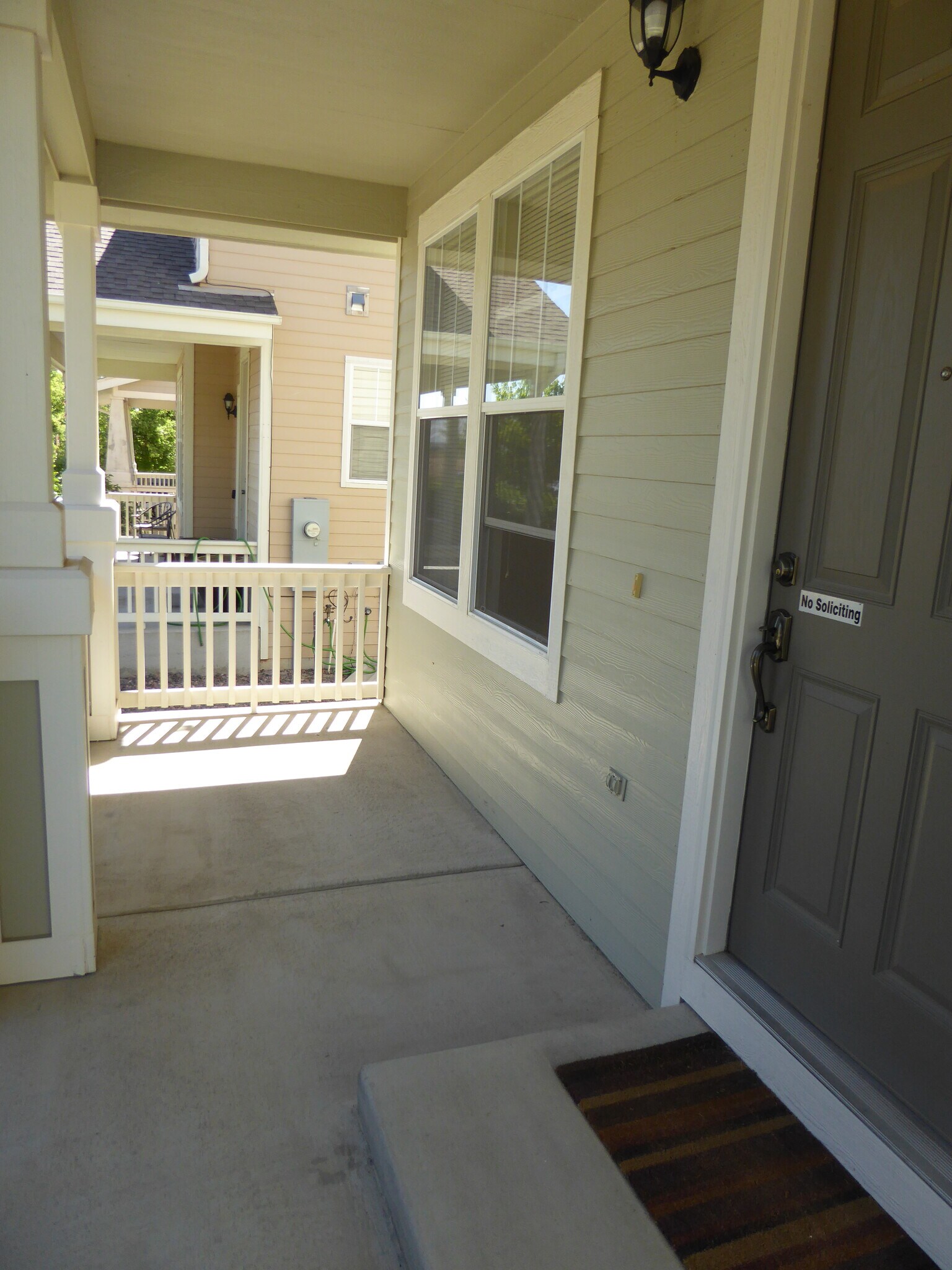 Building Photo - 2227 Brightwater Dr