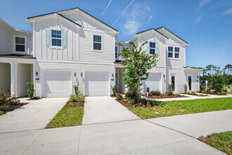 Building Photo - Brand New Construction Townhouse minutes from Durbin Pavilion