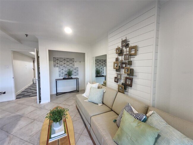 Building Photo - 1355 Pinellas Bayway S