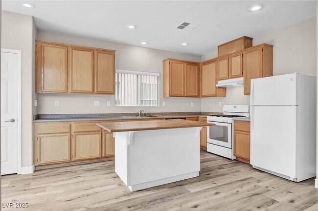 Building Photo - 4857 Eureka Diamond Ct