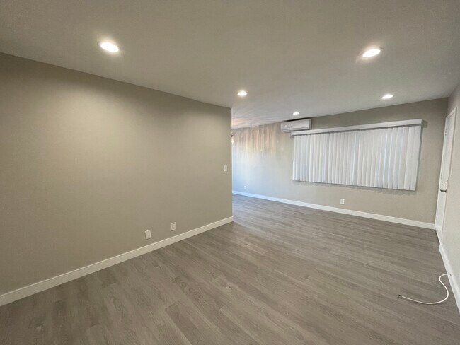 Building Photo - 1830 Federal Ave