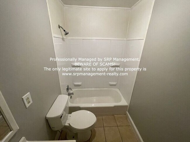 Building Photo - 3 Bedroom / 1 Bath home in Rock Hill, SC -...