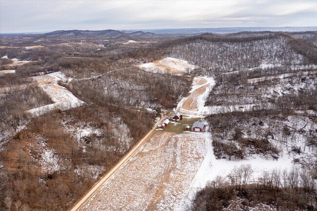Building Photo - W14242 Hein Ln