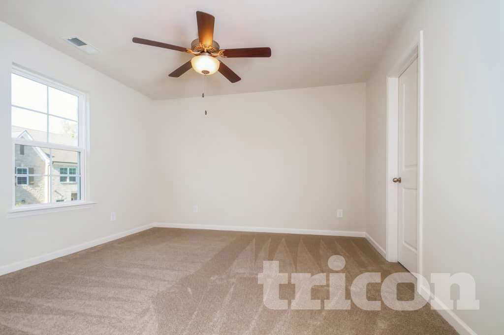 Building Photo - 406 Riverwood Ct