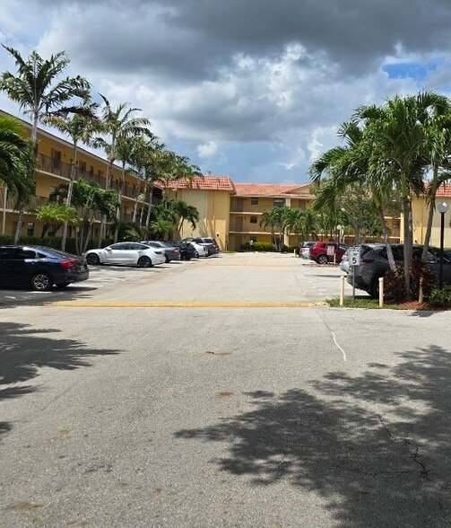 Primary Photo - 11453 NW 39th Ct