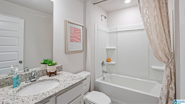 Building Photo - 136 Aberdeen Lp