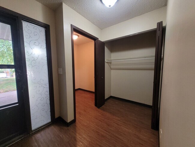 Building Photo - 1108-1110 East McKinley Avenue