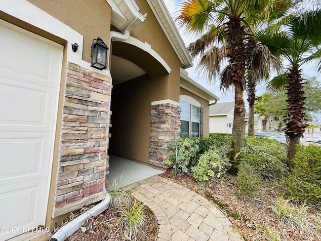 Building Photo - 15792 Bainebridge Dr