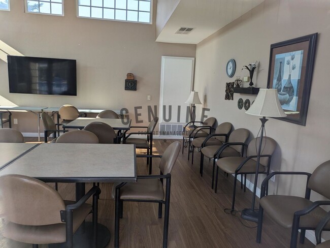 Building Photo - Furnished Seal Beach Condo Near Beach