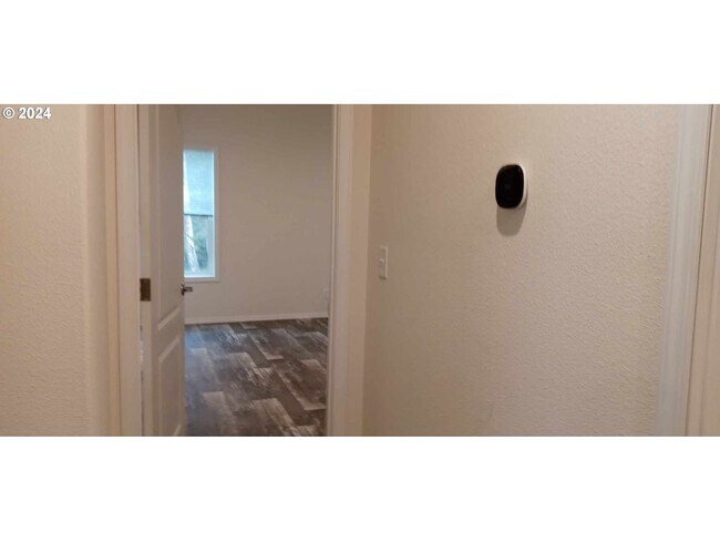 Building Photo - 348 N Falcon St