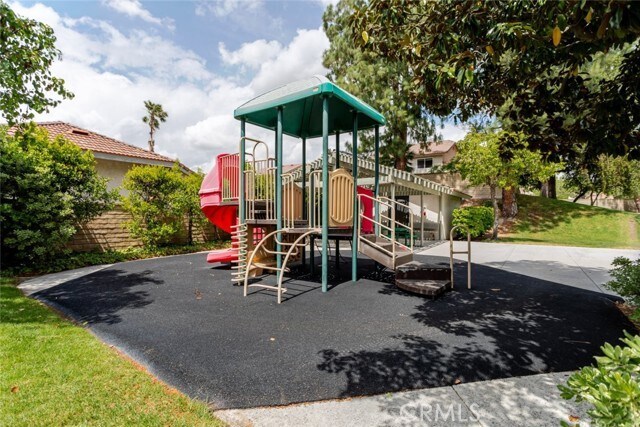 Building Photo - 28942 Rue Daniel