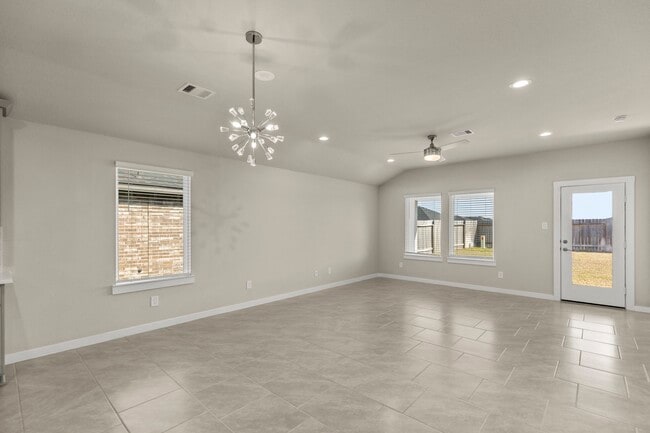 Building Photo - 3915 Sparkman Ln